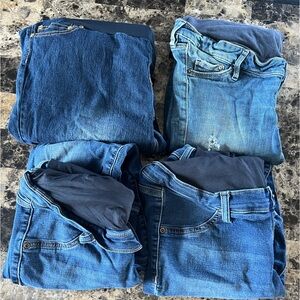 Maternity jeans lot